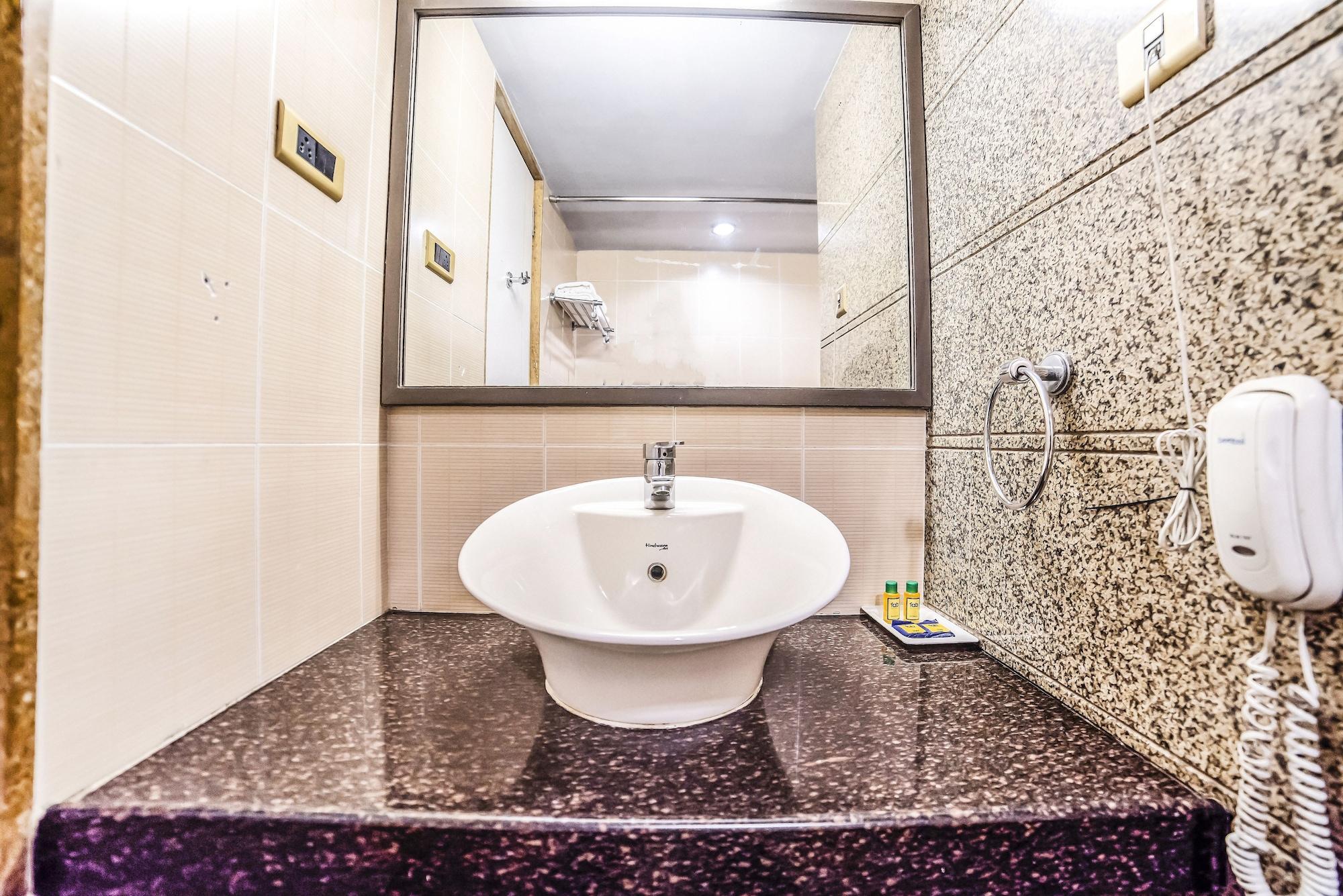 Hotel Gandharva Shivajinagar Pune Zewnętrze zdjęcie
