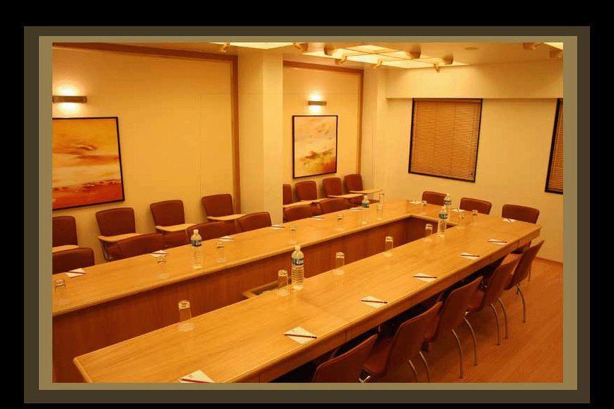 Hotel Gandharva Shivajinagar Pune Zewnętrze zdjęcie