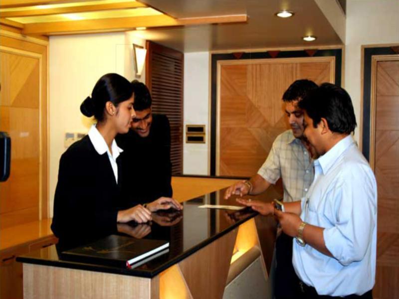 Hotel Gandharva Shivajinagar Pune Zewnętrze zdjęcie