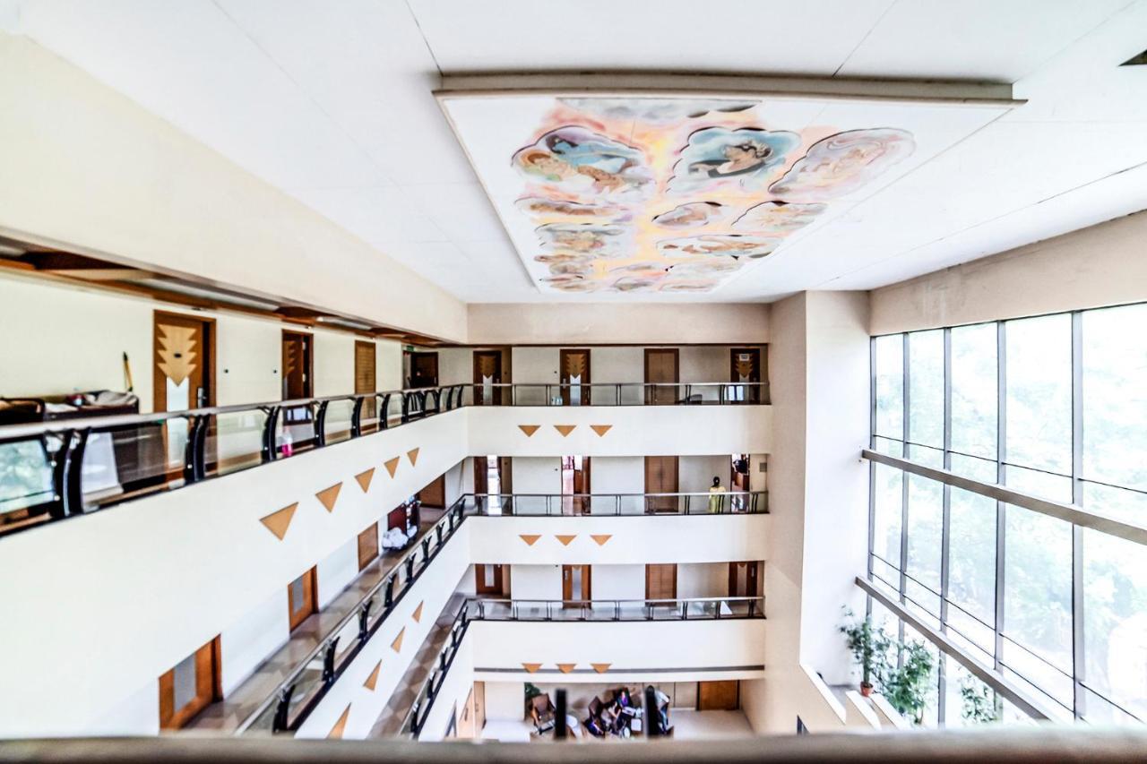 Hotel Gandharva Shivajinagar Pune Zewnętrze zdjęcie